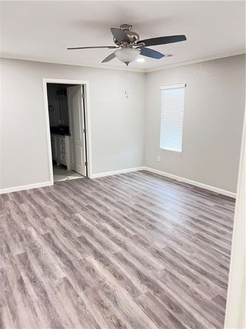 1006 S G Street, Rogers, AR 72756