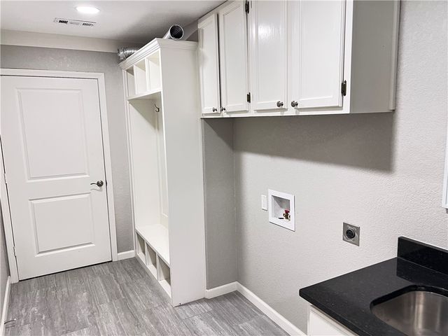 1006 S G Street, Rogers, AR 72756