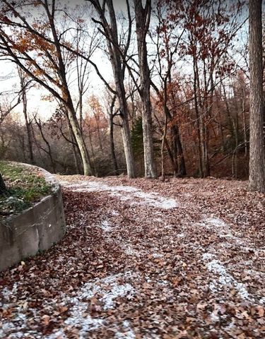 1006 S G Street, Rogers, AR 72756