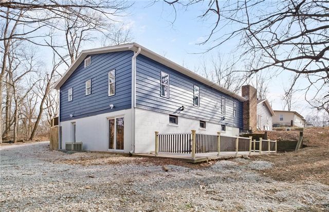 1006 S G Street, Rogers, AR 72756