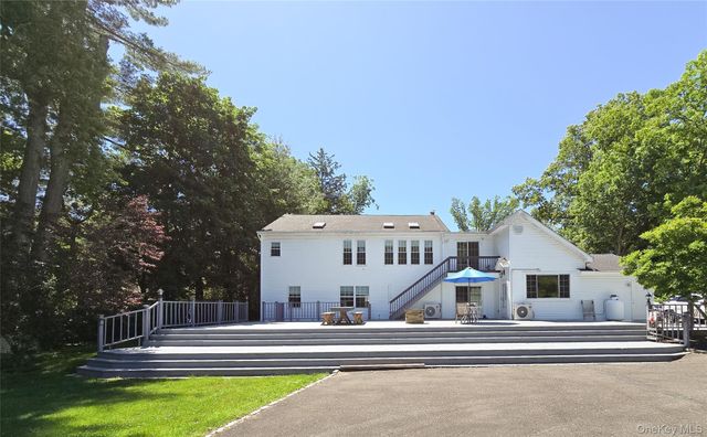 249 Cold Spring Road, Syosset, NY 11791