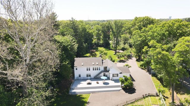 249 Cold Spring Road, Syosset, NY 11791