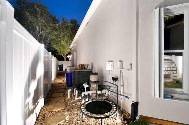 6405 Shadow Creek Village Circle E, Lake Worth, FL 33463