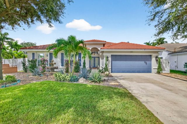 6405 Shadow Creek Village Circle E, Lake Worth, FL 33463