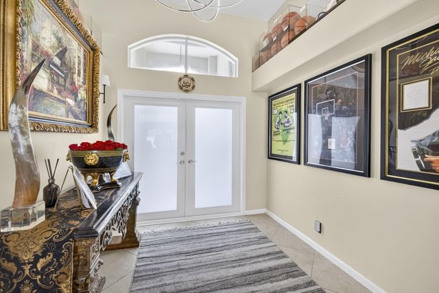 6405 Shadow Creek Village Circle E, Lake Worth, FL 33463