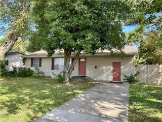 1405 Young Street, Springdale, AR 72764