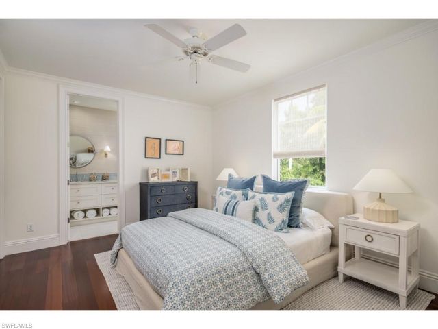 4042 Old Trail WAY, Naples, FL 34103