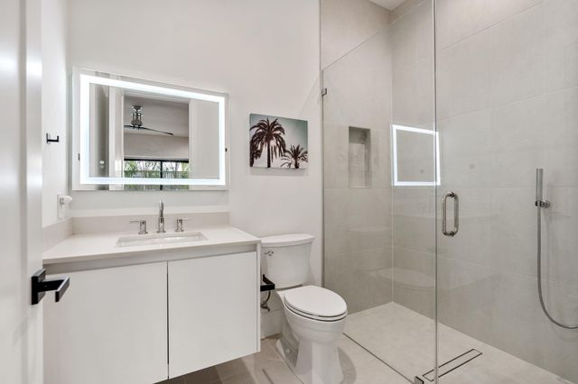 1918 Brun Street, Houston, TX 77019