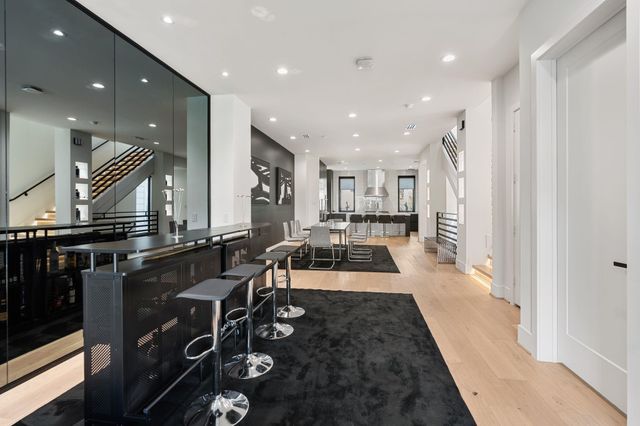 1918 Brun Street, Houston, TX 77019