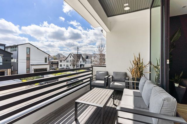 1918 Brun Street, Houston, TX 77019