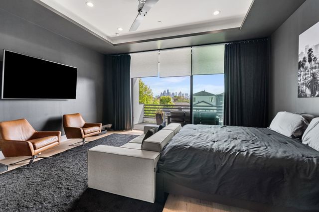 1918 Brun Street, Houston, TX 77019