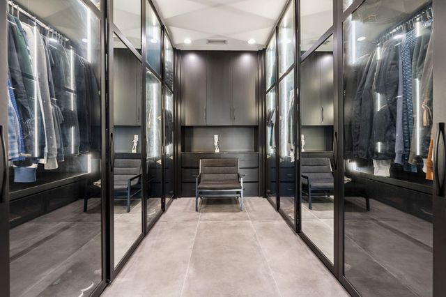 1918 Brun Street, Houston, TX 77019