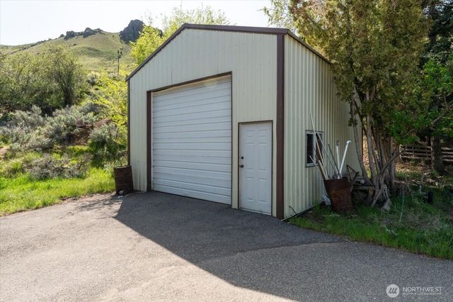 1531 Millerdale Avenue, Wenatchee, WA 98801