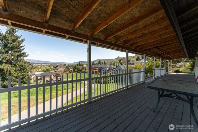 1531 Millerdale Avenue, Wenatchee, WA 98801