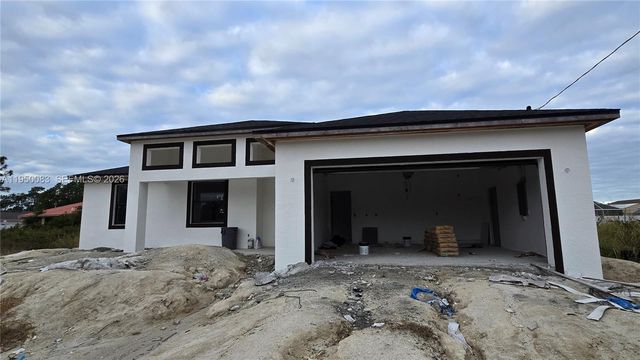 782 Homestead Rd S, Lehigh Acres, FL 33974