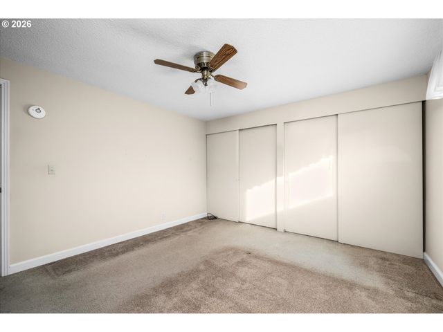 472 SPRINGDALE Ave, Springfield, OR 97477