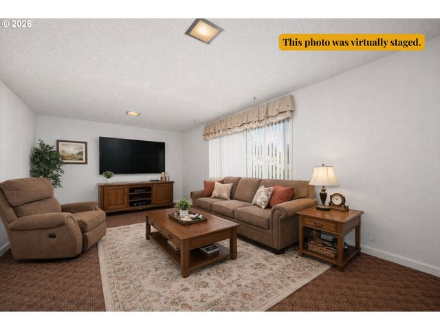 472 SPRINGDALE Ave, Springfield, OR 97477