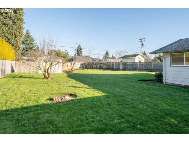 472 SPRINGDALE Ave, Springfield, OR 97477