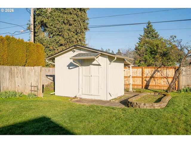 472 SPRINGDALE Ave, Springfield, OR 97477