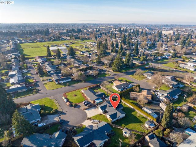 472 SPRINGDALE Ave, Springfield, OR 97477