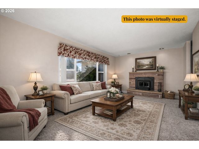 472 SPRINGDALE Ave, Springfield, OR 97477