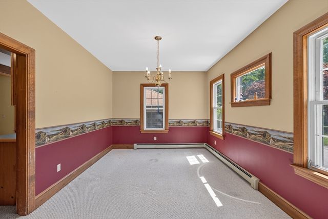 594 Slocum Rd, Dartmouth, MA 02747