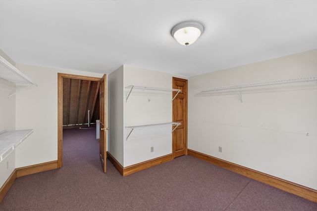 594 Slocum Rd, Dartmouth, MA 02747