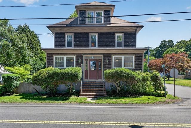 594 Slocum Rd, Dartmouth, MA 02747