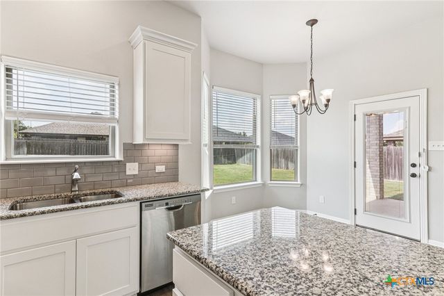 708 Holstein Drive, Belton, TX 76513