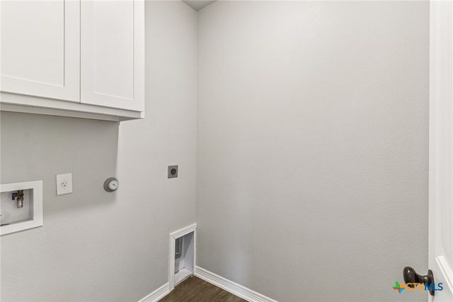 708 Holstein Drive, Belton, TX 76513