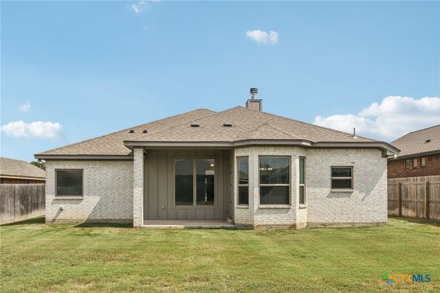 708 Holstein Drive, Belton, TX 76513