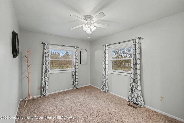 3161 Island Highway, Charlotte, MI 48813