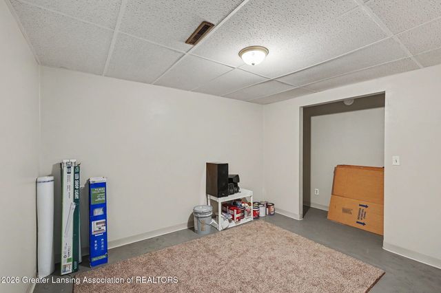 3161 Island Highway, Charlotte, MI 48813