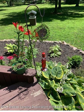 3161 Island Highway, Charlotte, MI 48813