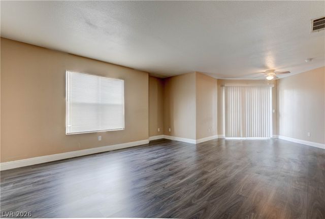 6800 East Lake Mead Boulevard 2033, Las Vegas, NV 89156