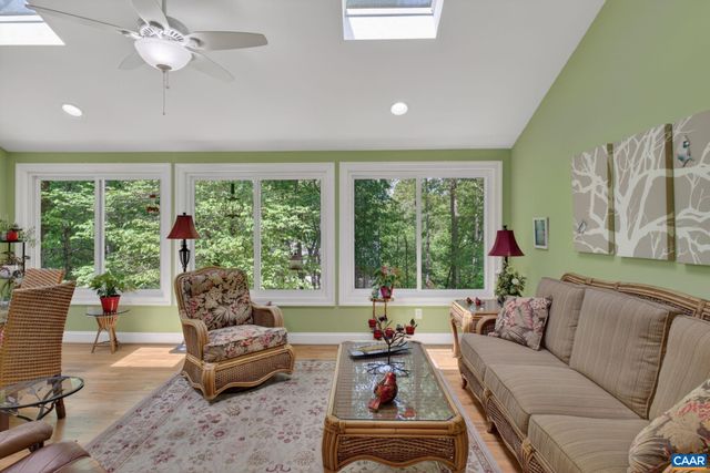 296 JEFFERSON DR, Palmyra, VA 22963
