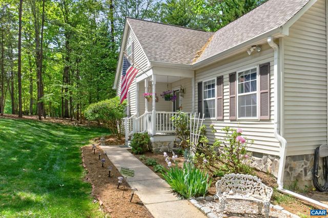 296 JEFFERSON DR, Palmyra, VA 22963