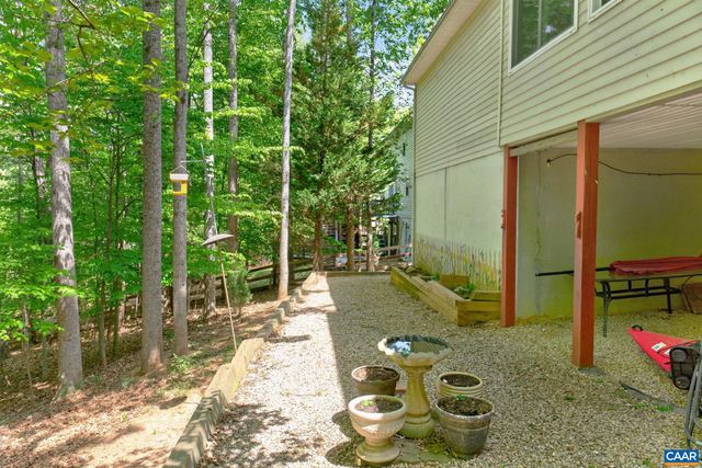 296 JEFFERSON DR, Palmyra, VA 22963
