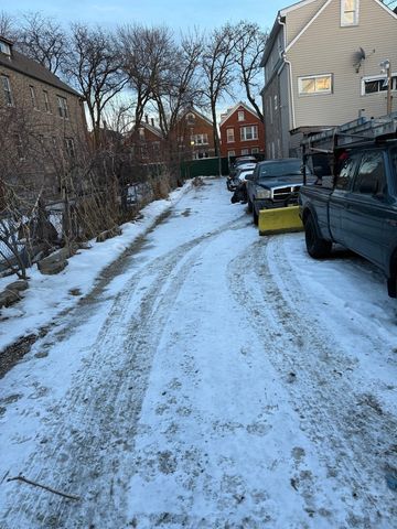 2638 S Troy Street, Chicago, IL 60623