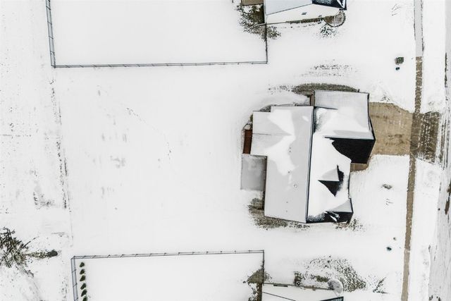 5396 Silver Rock Dr, Marion, IA 52302