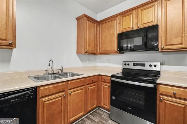 1740 Fielding Way, Hampton, GA 30228