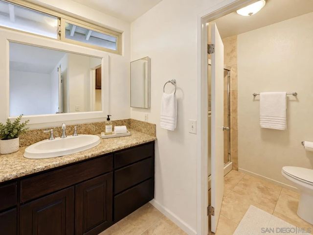 6590 High Knoll, San Diego, CA 92111