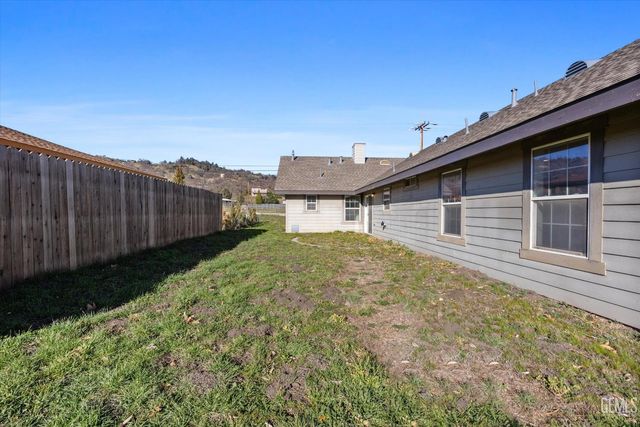 30150 Jamaica Dunes Drive, Tehachapi, CA 93561