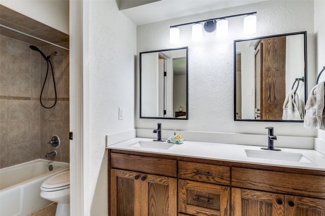 1803 Travis Street, Garland, TX 75042