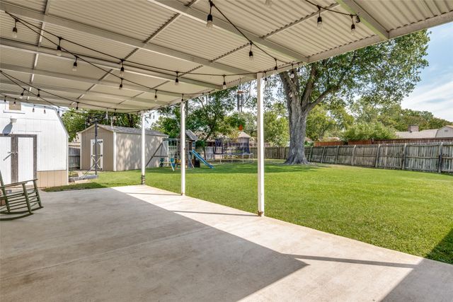 1803 Travis Street, Garland, TX 75042