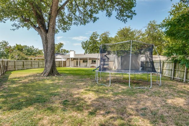 1803 Travis Street, Garland, TX 75042