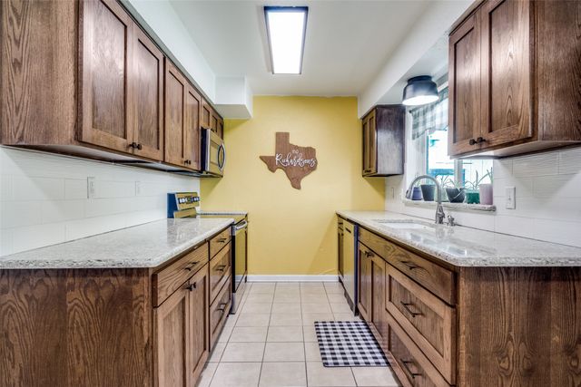 1803 Travis Street, Garland, TX 75042