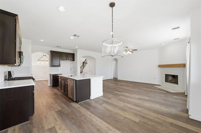 3547 Sunlight Springs Street, Richmond, TX 77406