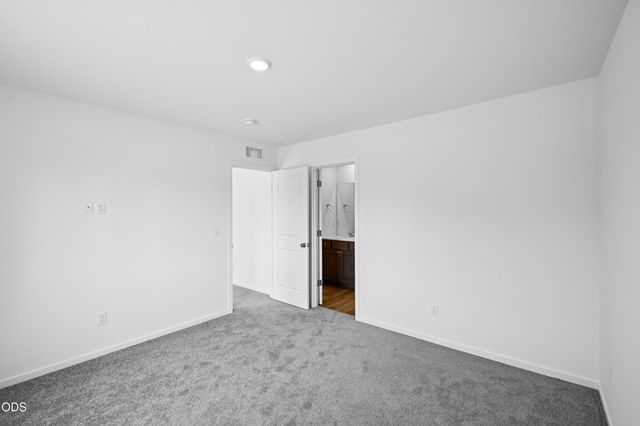 51743 Morning Pine Dr, La Pine, OR 97739