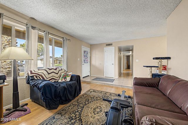 4569 W BLOOMFIELD Road, Glendale, AZ 85304